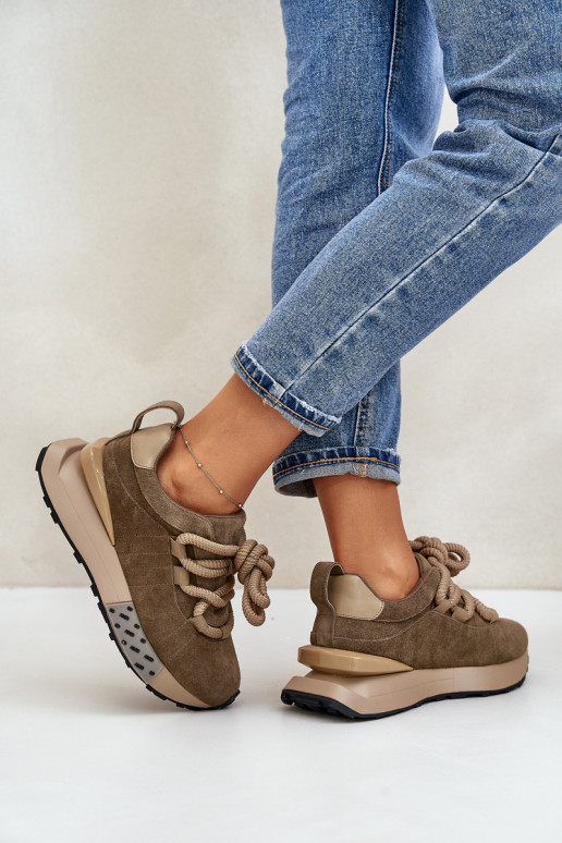 dalla pelle scamosciata Scarpe modello sneakers Femminile con una piattaformaGrubym Allacciaturam Artiker 54C1466 colore marrone