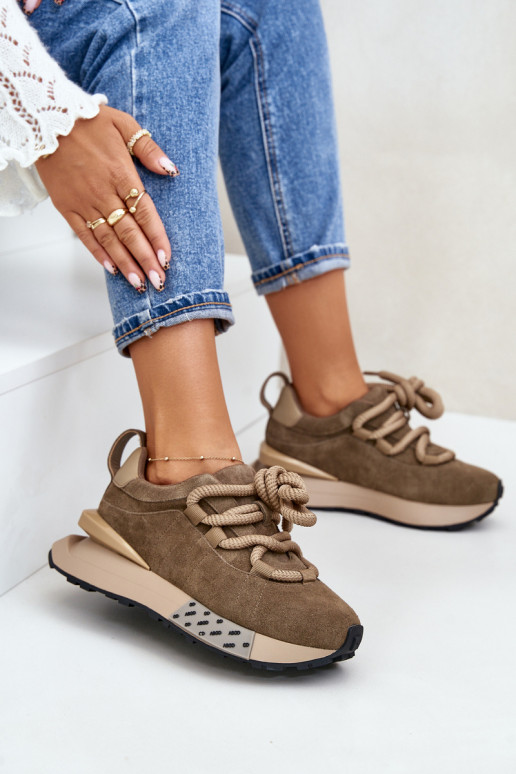 dalla pelle scamosciata Scarpe modello sneakers Femminile con una piattaformaGrubym Allacciaturam Artiker 54C1466 colore marrone