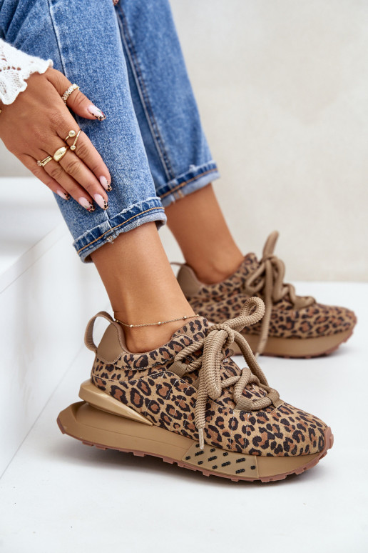 dalla pelle scamosciata Scarpe modello sneakers Femminile con una piattaformaGrubym Allacciaturam con motivi di pelliccia di leo