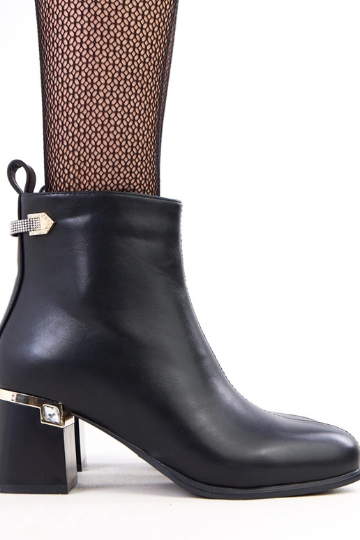Stivaletti neri con elegante...