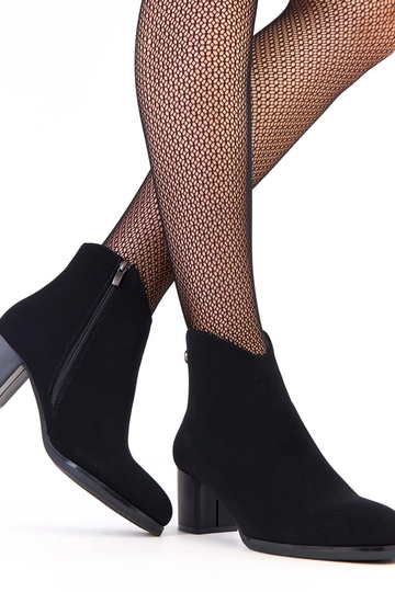 Stivaletti neri con...