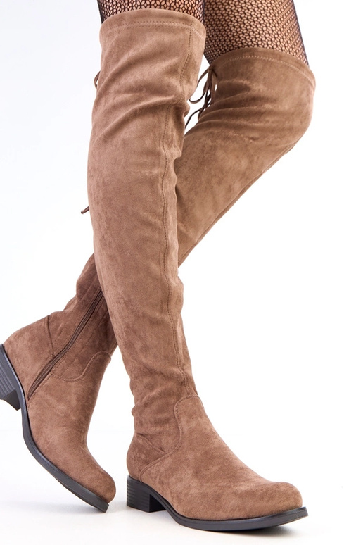 Stivali lunghi color sabbia con suola...