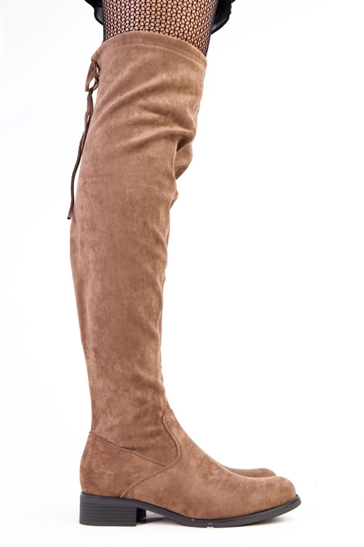 Stivali lunghi color sabbia con suola...