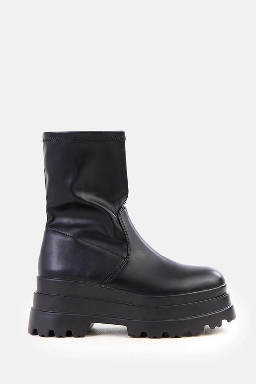 Stivaletti neri su piattaforma...