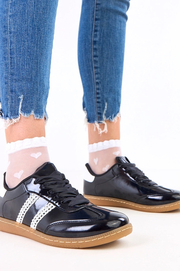 Sneakers nere da donna con lacci in satin Madres 2
