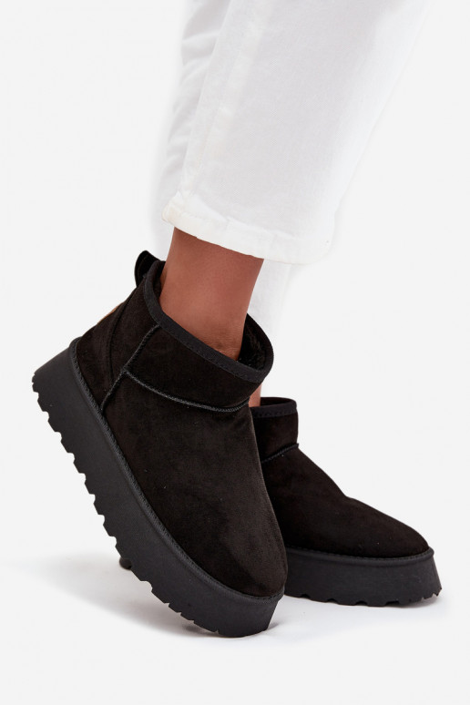 Stivali da neve Femminile con una piattaforma colore nero Celyra