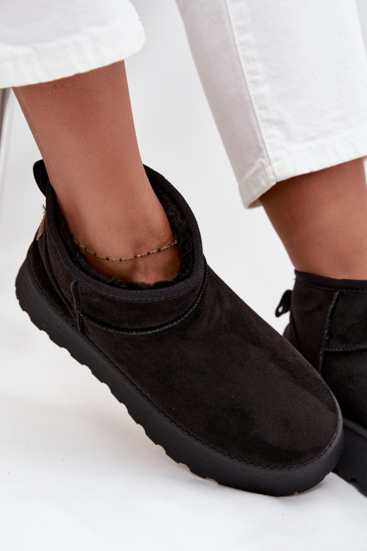 Stivali da neve Femminile con una piattaforma colore nero Celyra