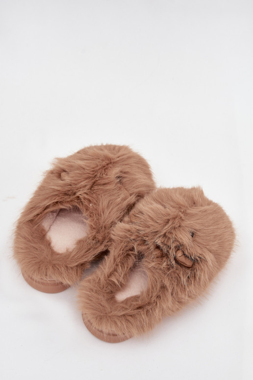 con una pelliccia Kapice Femminile Kapibary colore kaki Pravelle