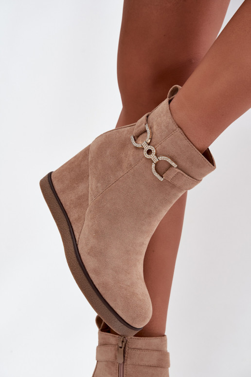 Stivali da donna Su un cuneo Con decorazioni Detalem beige Deverivana