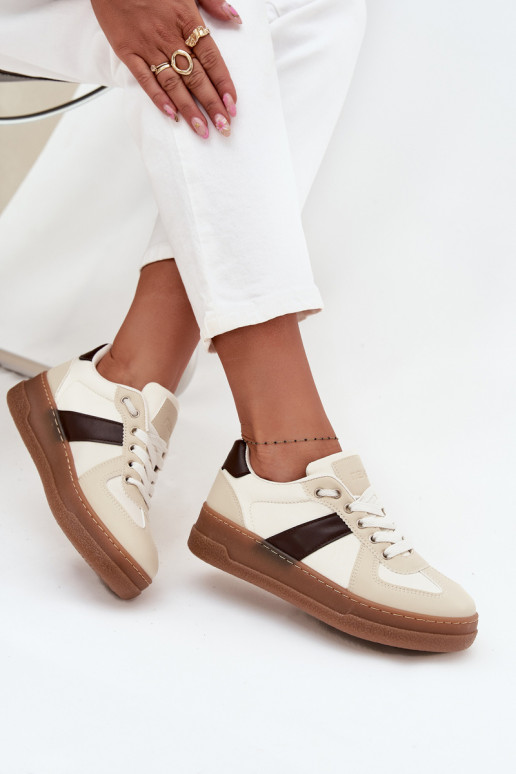 Scarpe modello sneakers Femminile con una piattaforma beige Galivina