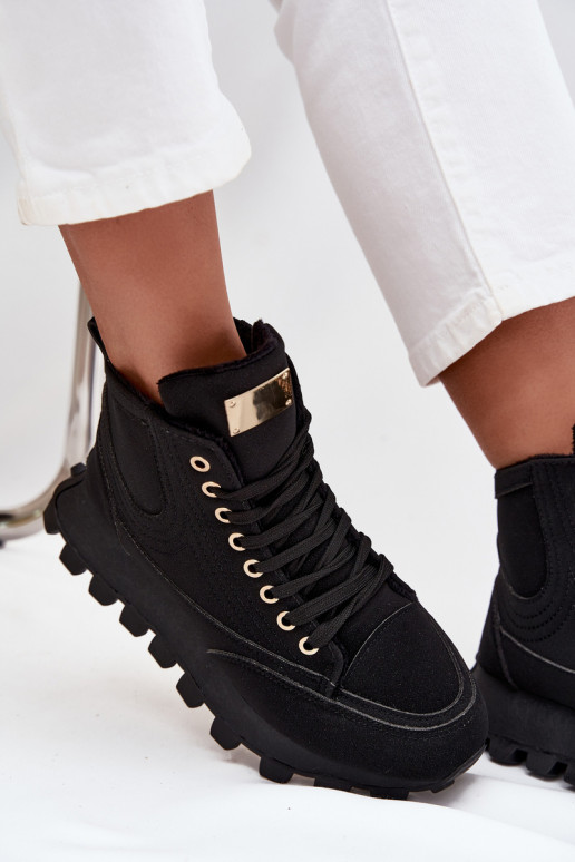 riscaldamento scarpe Femminile con una piattaforma colore nero Deverivira