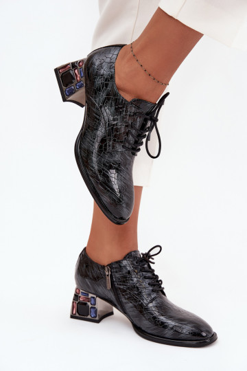 Stivaletti in vera pelle laccata Femminile con i tacchi con gli occhi lucenti Artiker 57C0072 colore grigio