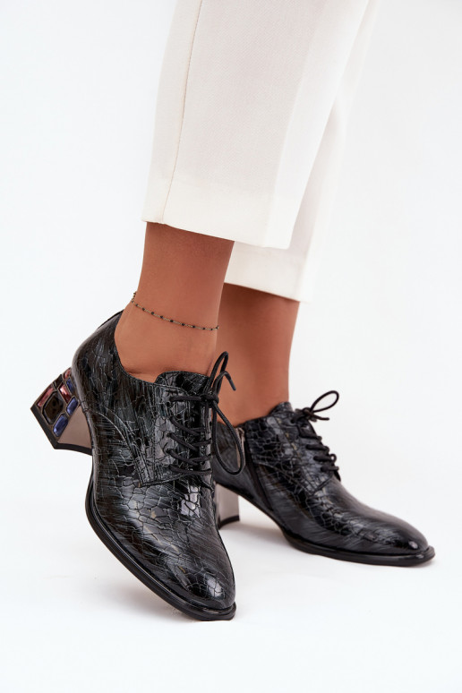 Stivaletti in vera pelle laccata Femminile con i tacchi con gli occhi lucenti Artiker 57C0072 colore grigio