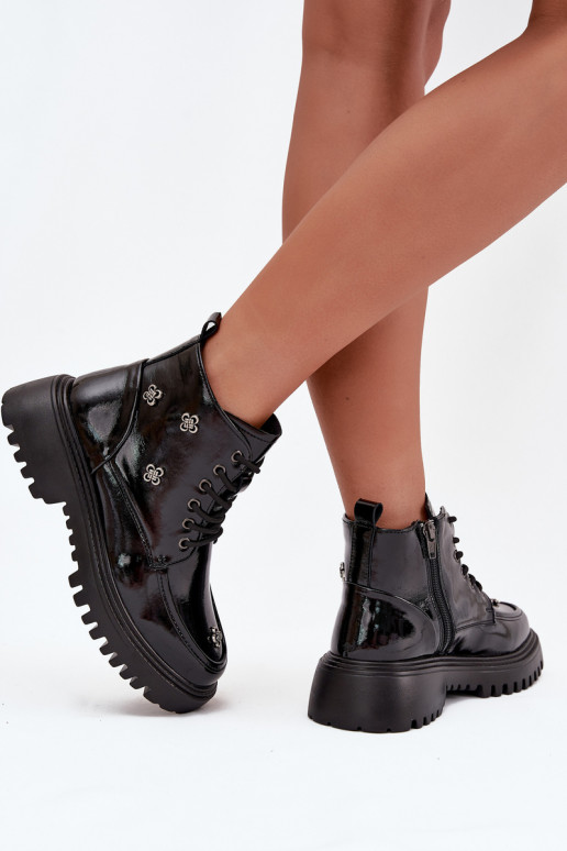 Pelle riscaldamento Stivali da donna con bellissimi dettagli con effetto vernice Artiker 57C0345 colore nero