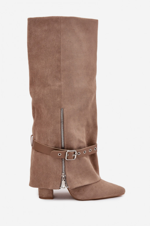 Stivali alti da donna modello slip-on con tacco, con tacchi decorati di colore sabbia Jolivine