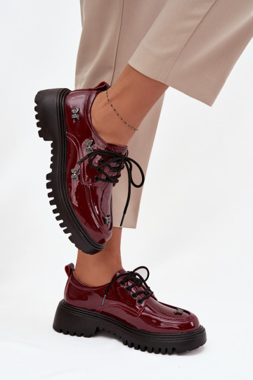 con effetto vernice Pelle scarpe FemminilePrzypinkami Artiker 57C0336 Borgogna 2
