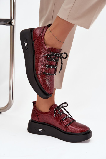 Stivaletti in vera pelle laccata Femminile con una piattaforma Artiker 57C2046 Borgogna