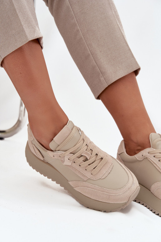 Pelle Scarpe modello sneakers Femminile con una piattaforma Artiker 55C0021 beige