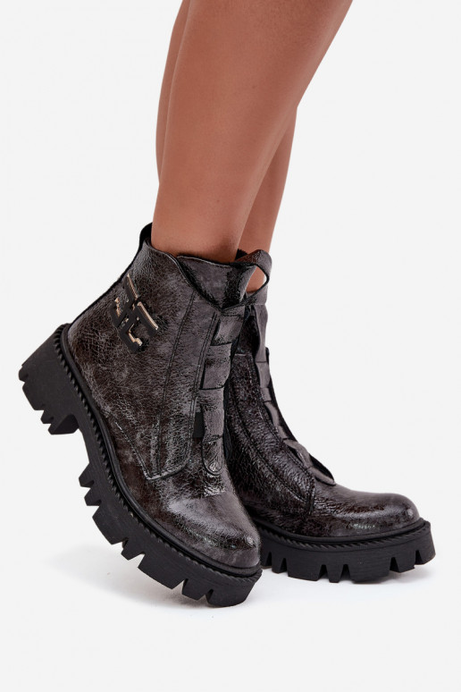 Pelle con effetto vernice Stivali da donna con ornamenti riscaldamento Artiker 57C2081 colore grigio