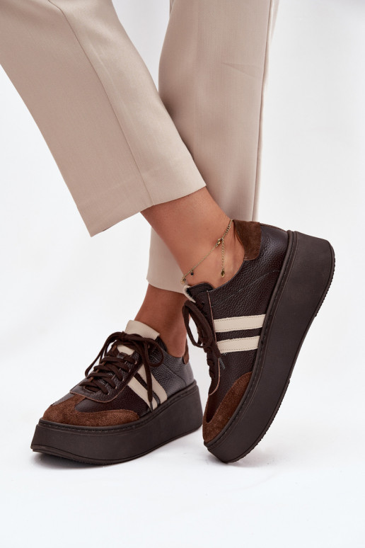 Pelle Scarpe modello sneakers Femminile con una piattaforma Zazoo 3775 CzekoladoAe