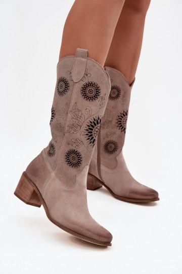 dalla pelle scamosciata Pelle stivali da donna con elementi traforati Zazoo 3852 colore cappuccino 2