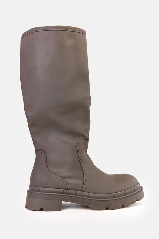 Stivali verdi opachi in pelle... Stivali verdi opachi in pelle...