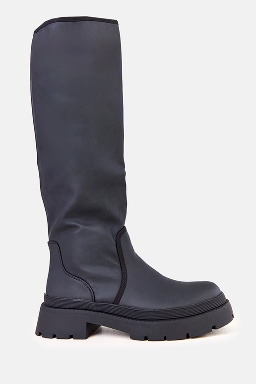 Stivali neri da donna in pelle... Stivali neri da donna in pelle...