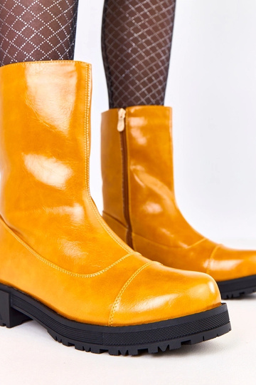 Pomarańczowe botki damskie... 2