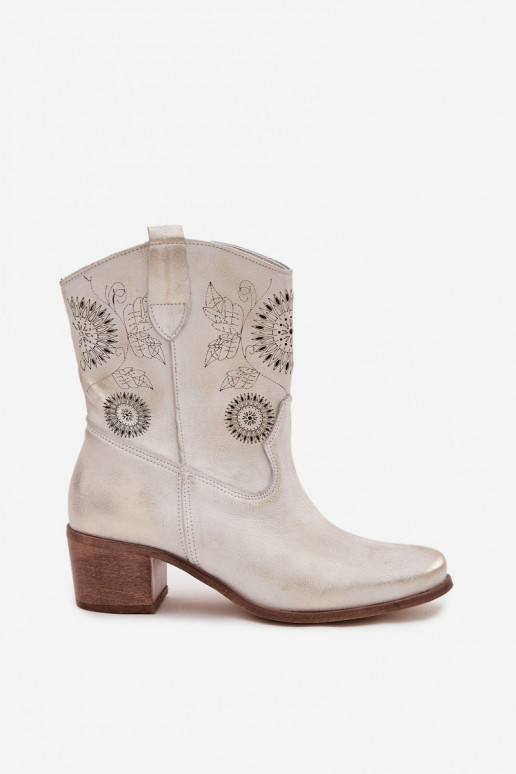 dalla pelle scamosciata Pelle Stivali da donna con elementi traforati con i tacchi Zazoo 3844 colore dorato Przecierany