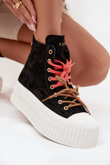 dalla pelle scamosciata riscaldamento Scarpe per il tempo libero con una piattaforma GOE SS2N4046 colore nero