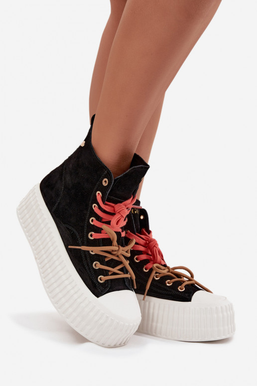 dalla pelle scamosciata riscaldamento Scarpe per il tempo libero con una piattaforma GOE SS2N4046 colore nero