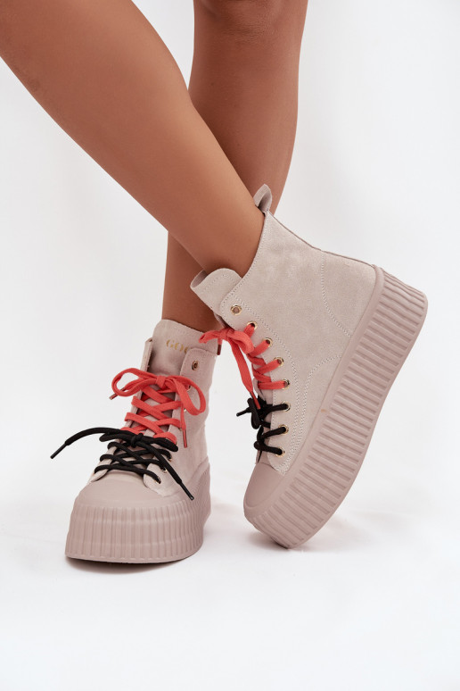 dalla pelle scamosciata riscaldamento Scarpe per il tempo libero con una piattaforma GOE SS2N4047 beige