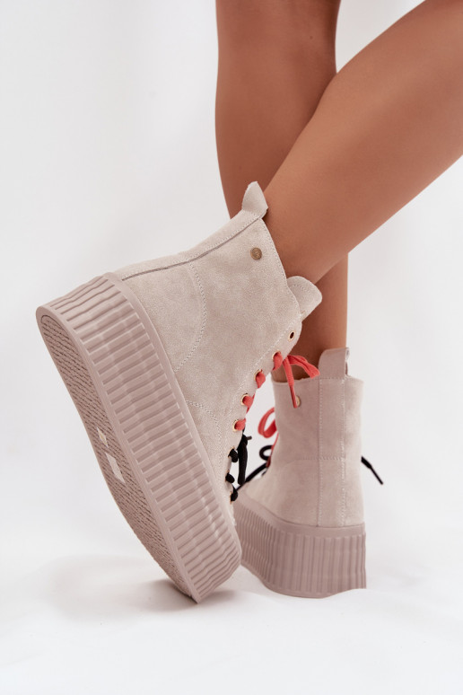 dalla pelle scamosciata riscaldamento Scarpe per il tempo libero con una piattaforma GOE SS2N4047 beige