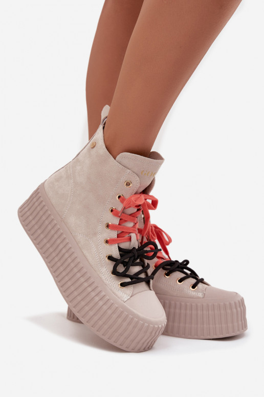 dalla pelle scamosciata riscaldamento Scarpe per il tempo libero con una piattaforma GOE SS2N4047 beige