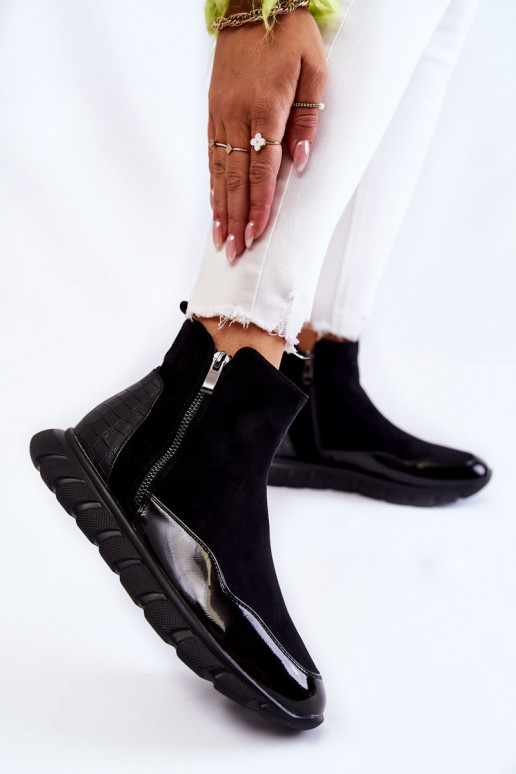 dalla pelle scamosciata Femminile Stivali modello sneakers colore nero Anita