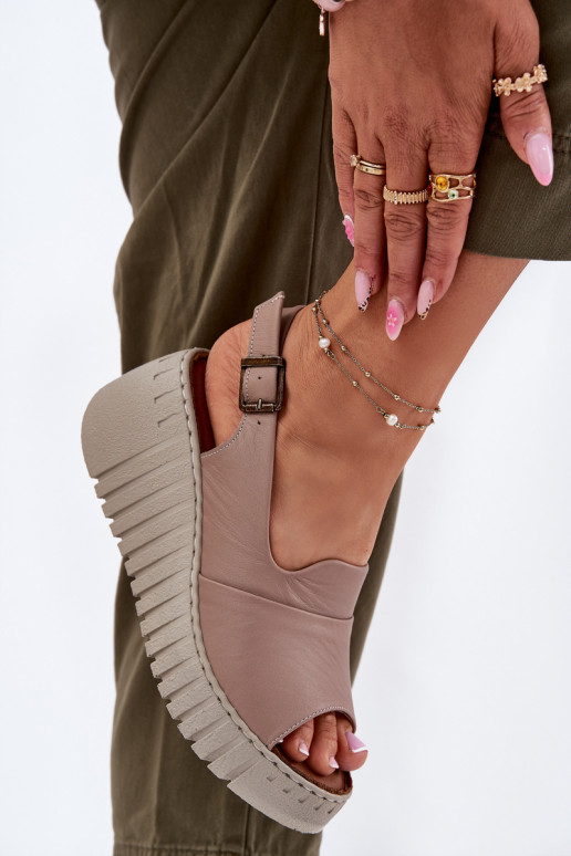 Sandali da donnaAbilitatoturalnej Skóry Su un cuneo Artiker 54C0788 beige