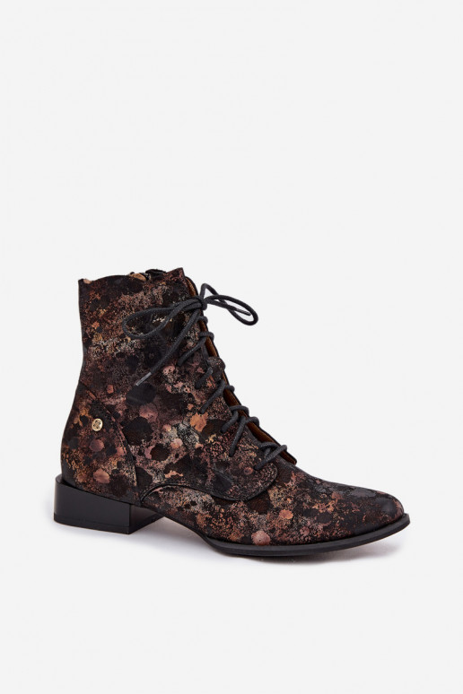 dalla pelle scamosciata Elegantellato Stivali con tacchi larghi Deveciejka 06391-02 Nero e-colore dorato