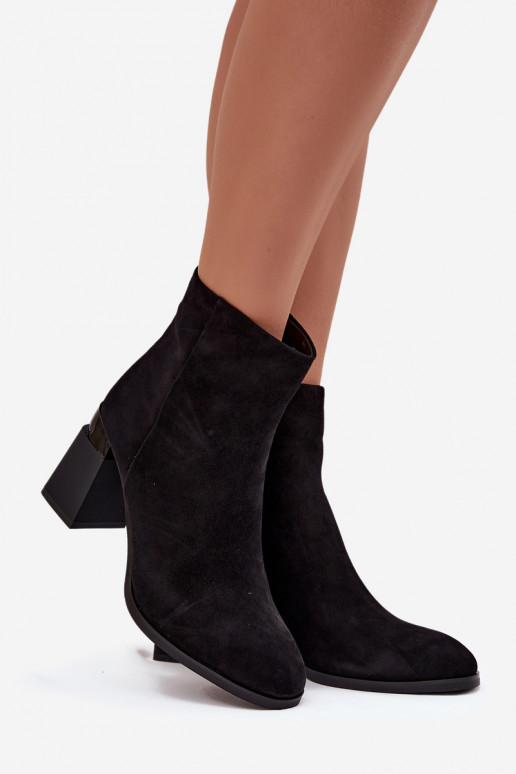 Stivali da donnaAbilitatoturalnego dalla pelle scamosciatau con i tacchi riscaldamento D&A CR52-718 colore nero