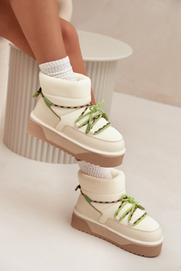 Stivali da neve con una piattaforma D.Franklin DFSH371015 colore avorio