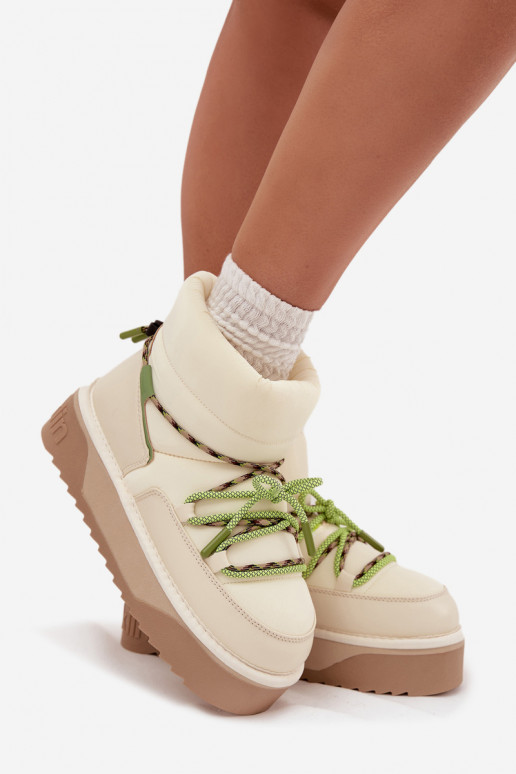 Stivali da neve con una piattaforma D.Franklin DFSH371015 colore avorio