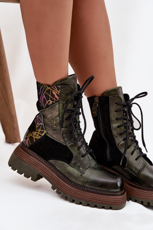 Pelle Stivaletti da lavoro Femminile con una piattaforma Deveciejka 07104-09 colore kaki