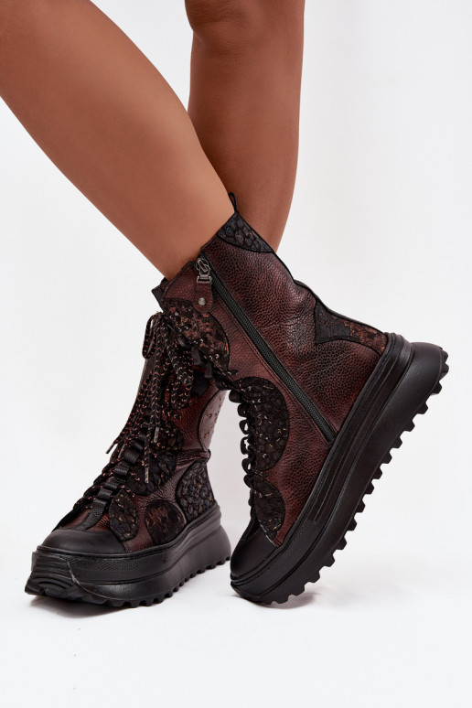 Pelle Stivali con una piattaforma riscaldamento Deveciejka 06565-02 marrone-colore dorato