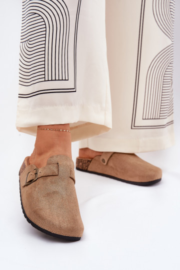 Pantofole Zoccoli Femminile i con una piattaforma con fibbie colore kaki Selio