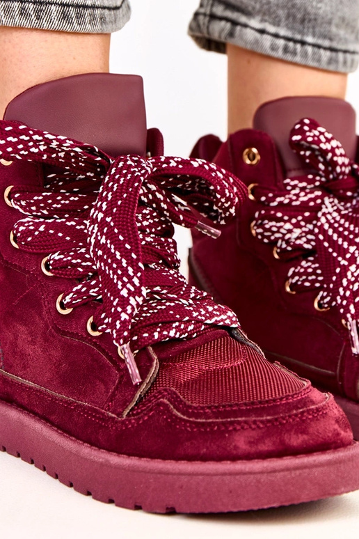 Scarpe sportive alte color ciliegia...