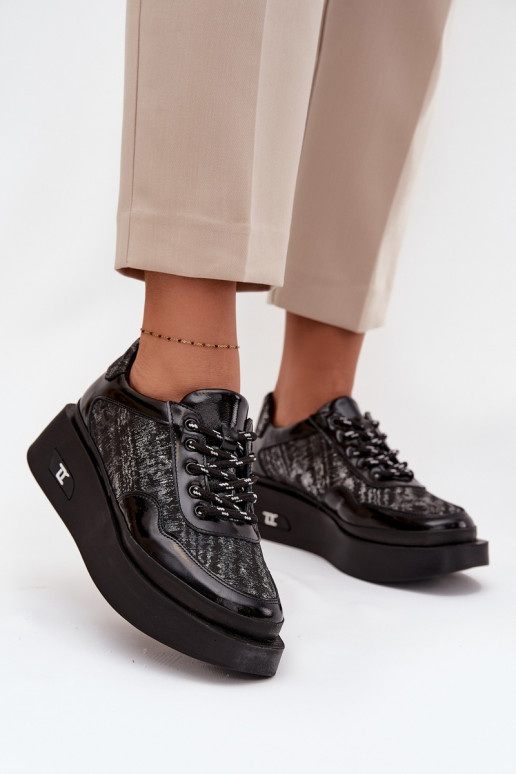 Pelle Scarpe stringate Femminile con una piattaforma Artiker 57C2043 Nero e-color argento