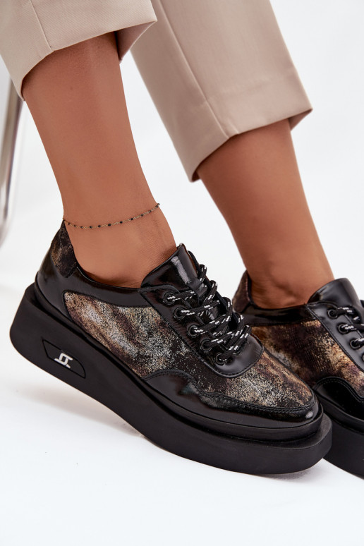 Pelle Scarpe stringate Femminile con una piattaforma Artiker 57C2042 Nero e-colore dorato