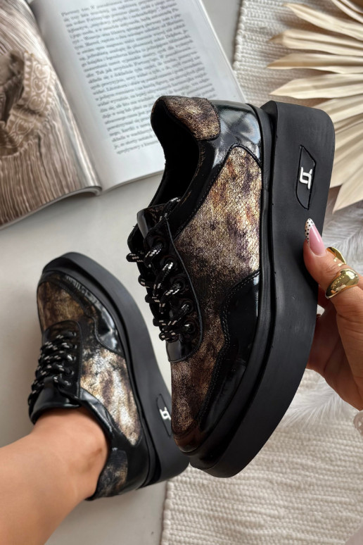 Pelle Scarpe stringate Femminile con una piattaforma Artiker 57C2042 Nero e-colore dorato