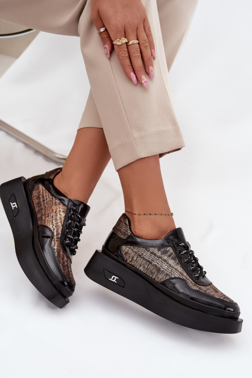 Pelle Scarpe stringate Femminile con una piattaforma Artiker 57C2044 colore nero