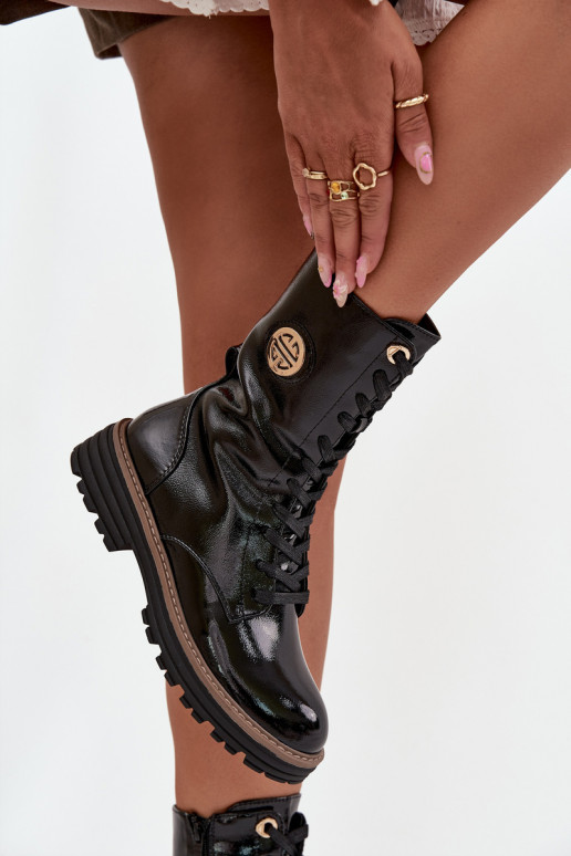 con effetto vernice Stivaletti da lavoro Femminile Ze colore doratom Detalem riscaldamento colore nero Dorialine