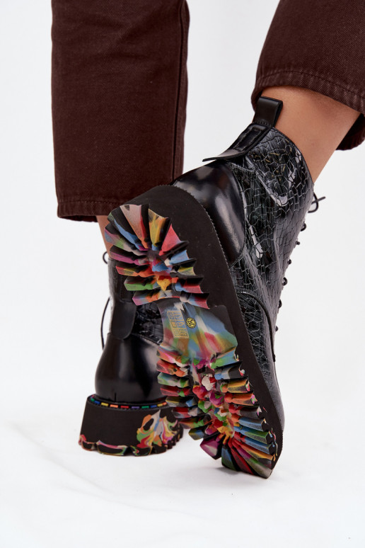 Pelle con effetto vernice Stivali da donna Artiker 57C0065 colore grigio